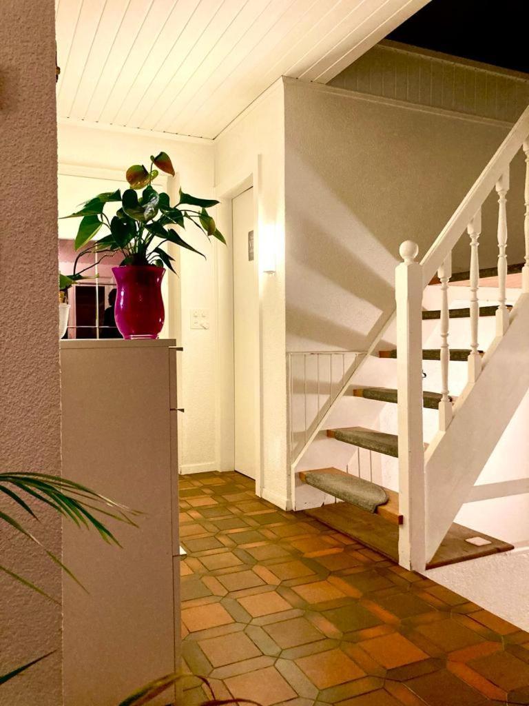Cheerful Villa With Fireplace, Bath-Tub And Garden Noville Bagian luar foto